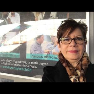 Meet your Posher, Joan